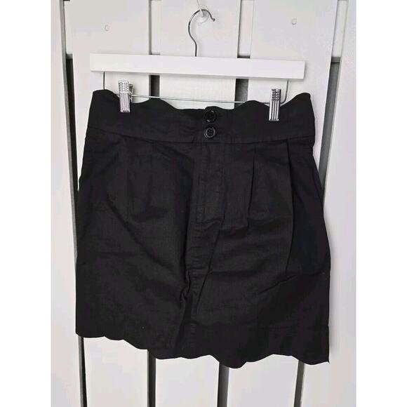 Urban Outfitters Kimchi Blue Mini Stretch Skirt Scalloped Hem Black Large Preppy - Picture 1 of 7
